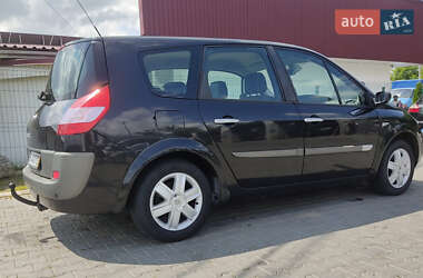 Минивэн Renault Grand Scenic 2004 в 