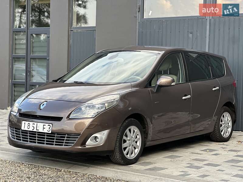 Минивэн Renault Grand Scenic 2011 в Ивано-Франковске