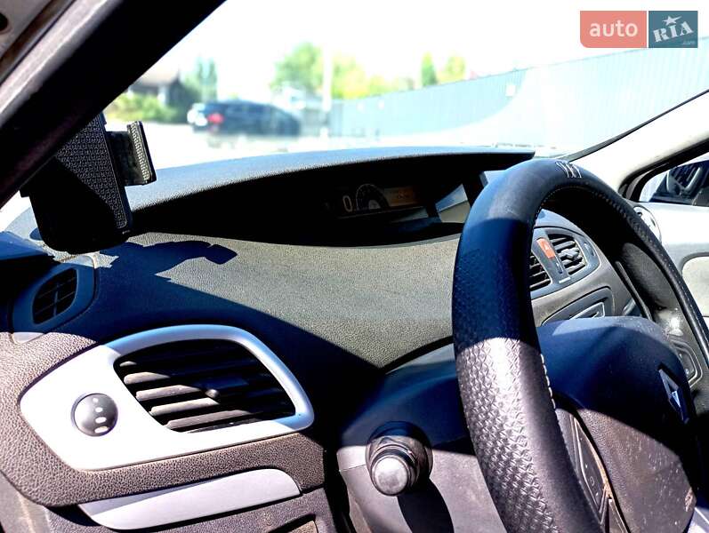 Минивэн Renault Grand Scenic 2011 в Первомайске