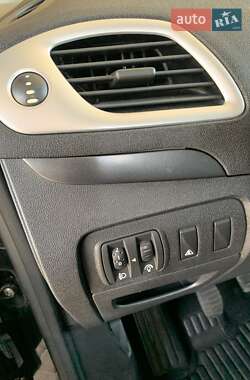 Минивэн Renault Grand Scenic 2010 в 
