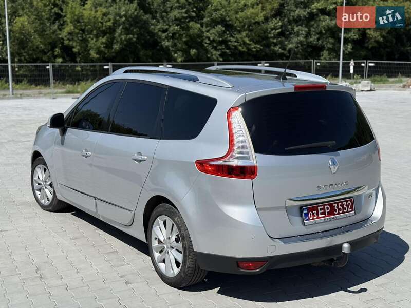 Минивэн Renault Grand Scenic 2013 в Дубно