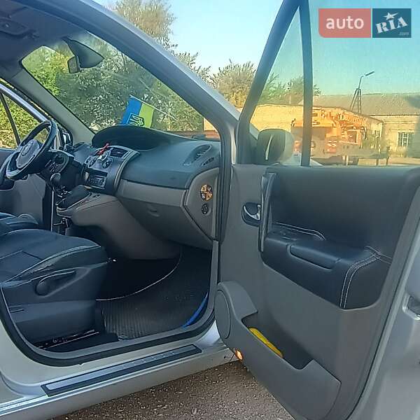 Мінівен Renault Grand Scenic 2006 в Рокитному фото 6 Мінівен Renault Grand Scenic 2006 в Рокитному