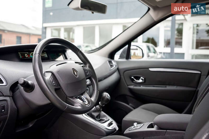 Мінівен Renault Grand Scenic 2013 в Луцьку