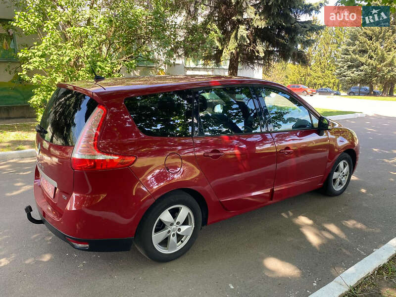 Мінівен Renault Grand Scenic 2011 в Рівному фото 8 Мінівен Renault Grand Scenic 2011 в Рівному