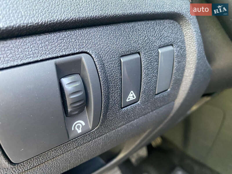 Мінівен Renault Grand Scenic 2011 в Рівному фото 26 Мінівен Renault Grand Scenic 2011 в Рівному