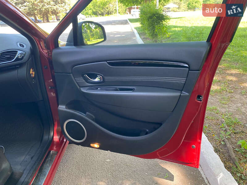 Мінівен Renault Grand Scenic 2011 в Рівному фото 47 Мінівен Renault Grand Scenic 2011 в Рівному