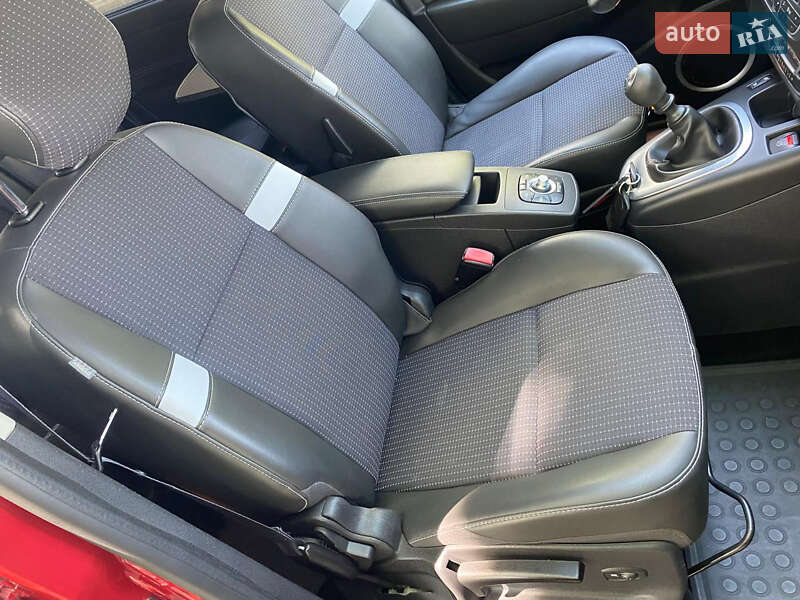 Мінівен Renault Grand Scenic 2011 в Рівному фото 53 Мінівен Renault Grand Scenic 2011 в Рівному