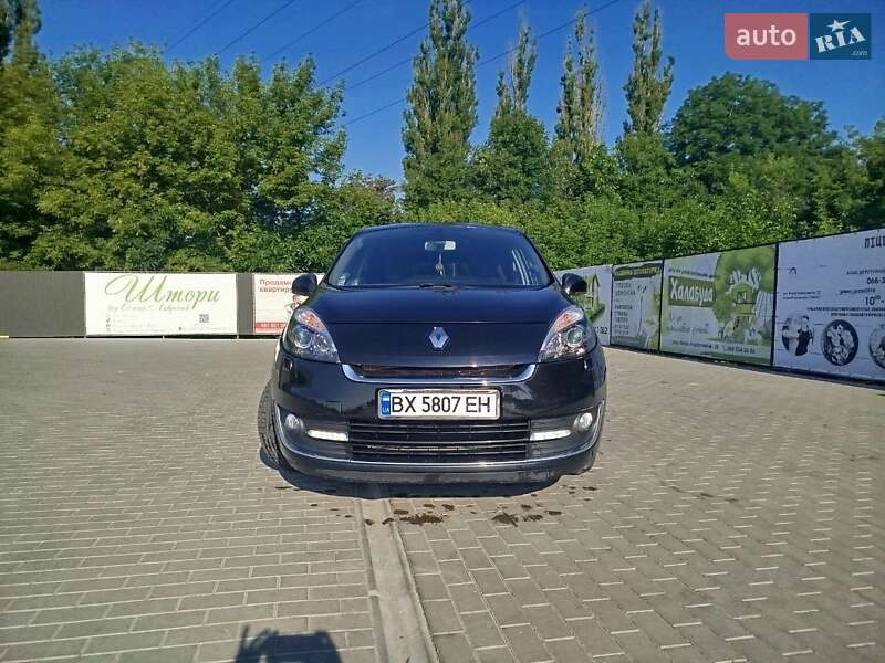 Минивэн Renault Grand Scenic 2012 в Каменец-Подольском фото 6 Минивэн Renault Grand Scenic 2012 в Каменец-Подольском