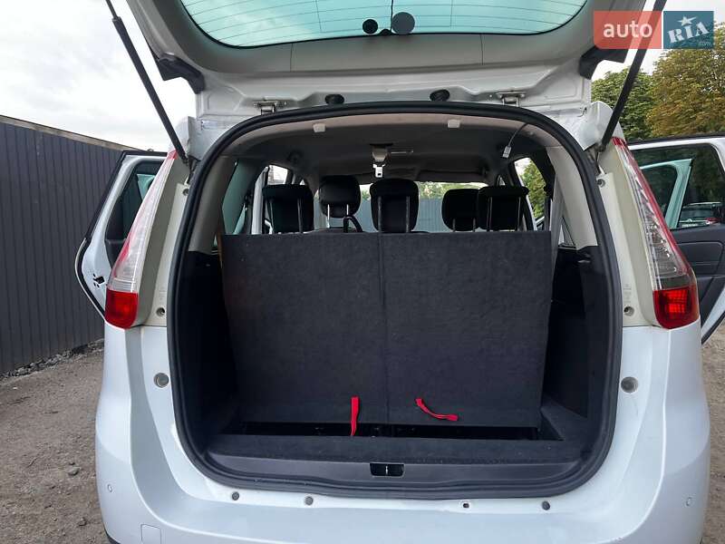 Минивэн Renault Grand Scenic 2012 в Ужгороде