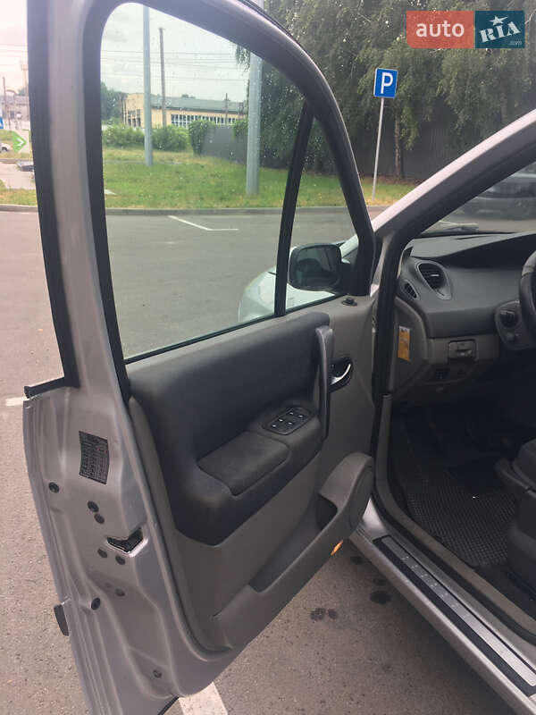 Мінівен Renault Grand Scenic 2005 в Фастові