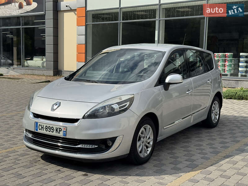 Renault Grand Scenic 2012