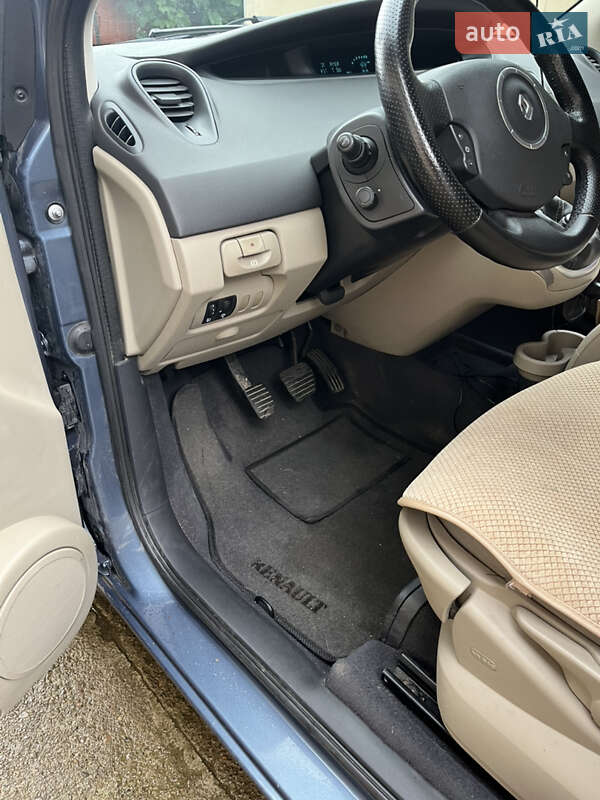 Мінівен Renault Grand Scenic 2008 в Івано-Франківську фото 19 Мінівен Renault Grand Scenic 2008 в Івано-Франківську