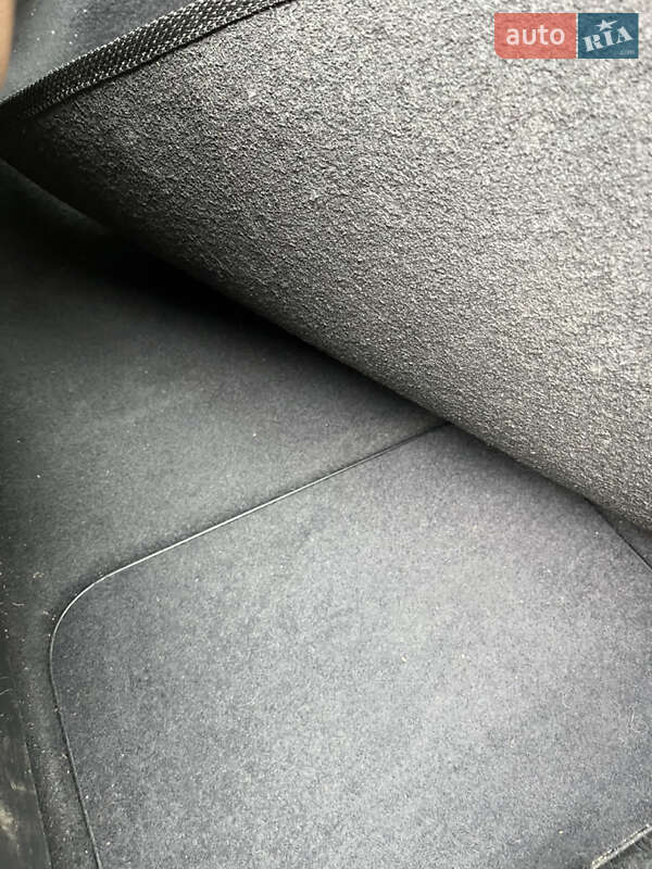 Мінівен Renault Grand Scenic 2008 в Івано-Франківську фото 33 Мінівен Renault Grand Scenic 2008 в Івано-Франківську