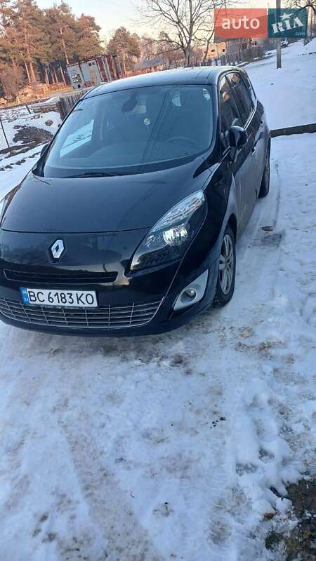 Renault Grand Scenic 2010