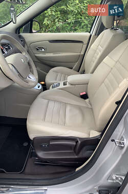 Мінівен Renault Grand Scenic 2011 в Івано-Франківську