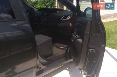 Минивэн Renault Grand Scenic 2010 в 