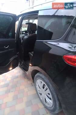 Минивэн Renault Grand Scenic 2012 в 