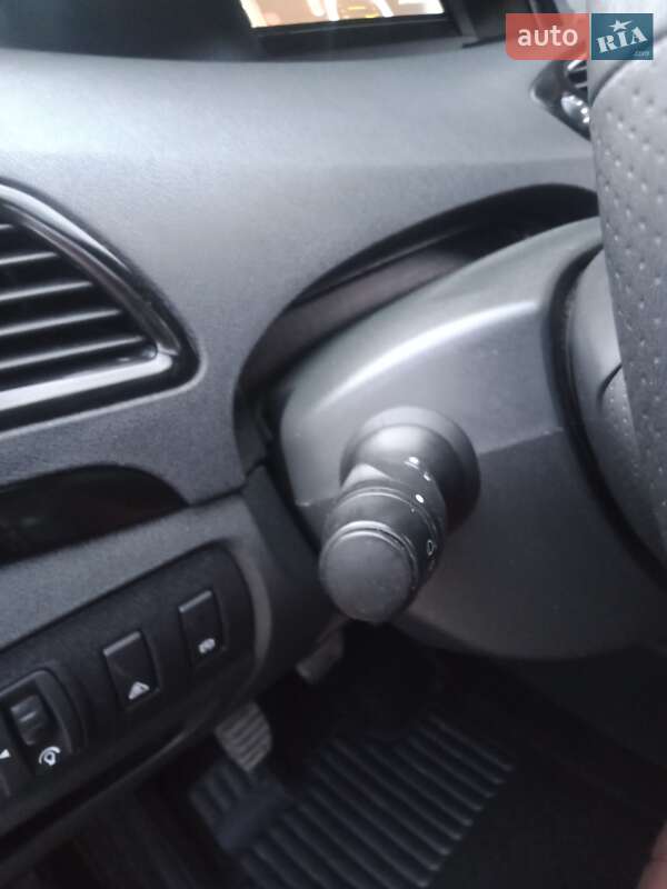 Мінівен Renault Grand Scenic 2012 в Збаражі