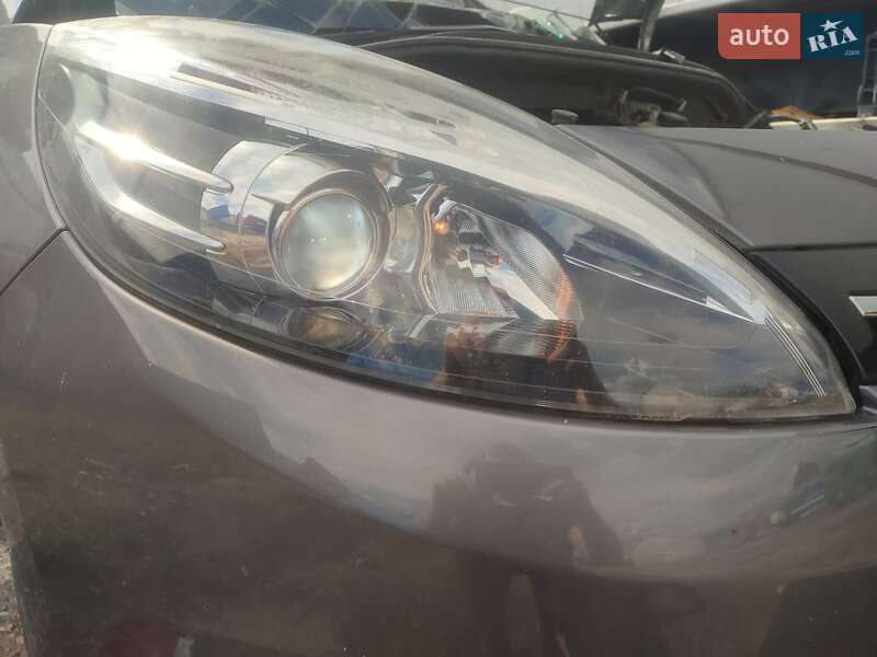Минивэн Renault Grand Scenic 2012 в Львове