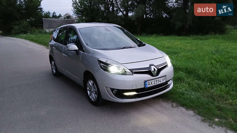 Renault Grand Scenic 2014