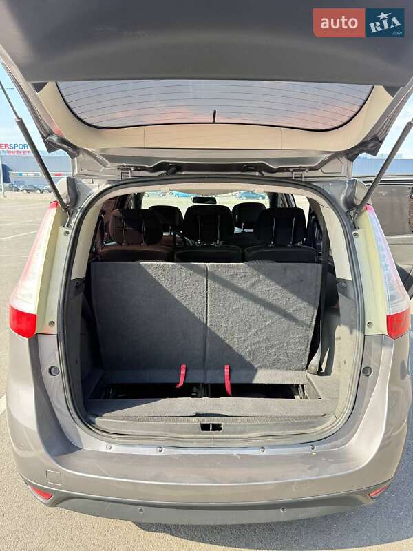 Минивэн Renault Grand Scenic 2009 в Подгородном