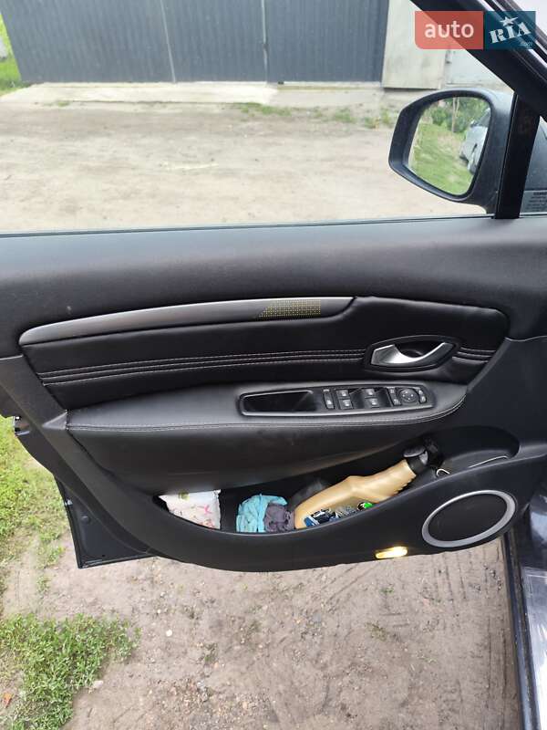 Мінівен Renault Grand Scenic 2010 в Нововолинську