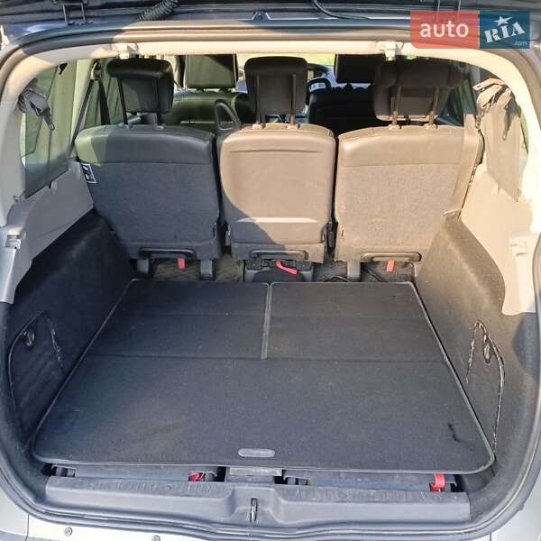 Минивэн Renault Grand Scenic 2008 в Путивле