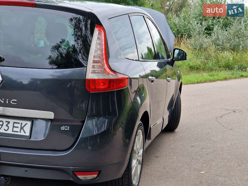 Минивэн Renault Grand Scenic 2010 в Киеве фото 9 Минивэн Renault Grand Scenic 2010 в Киеве