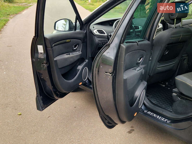 Минивэн Renault Grand Scenic 2010 в Киеве фото 23 Минивэн Renault Grand Scenic 2010 в Киеве