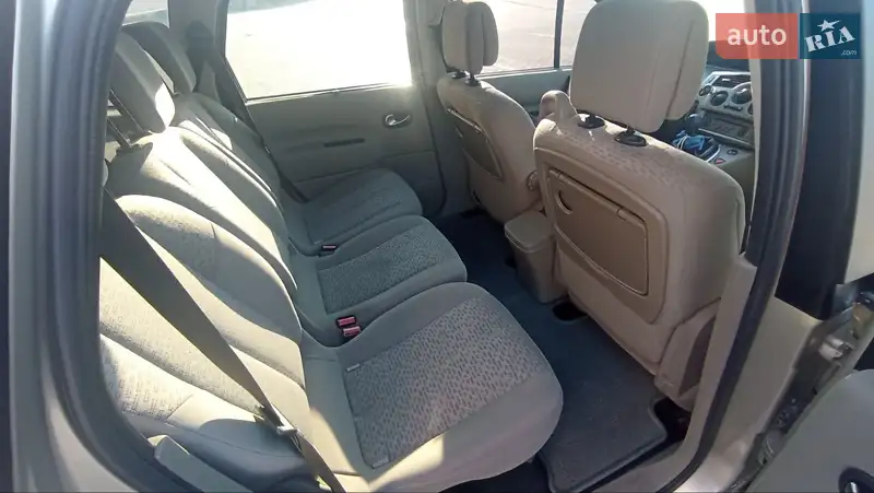 Renault Grand Scenic 2006 VIN VF1JM0UD635421401 фото оголошення 11 з 69
