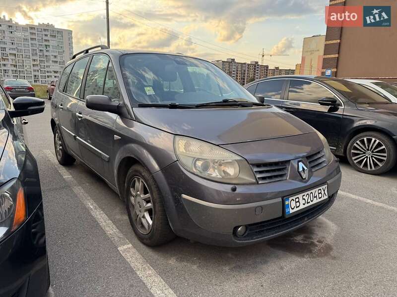 Renault Grand Scenic 2005