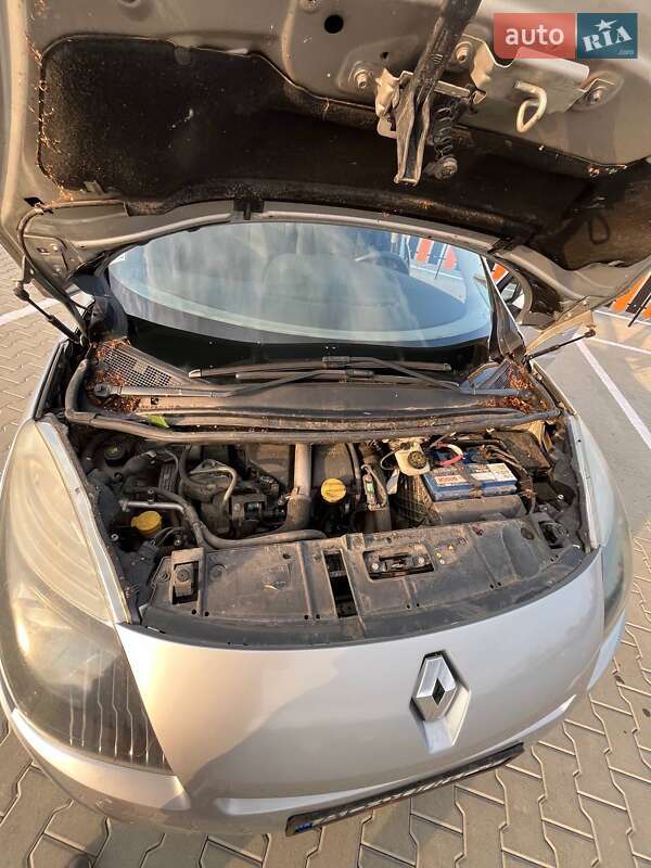 Минивэн Renault Grand Scenic 2011 в Виннице