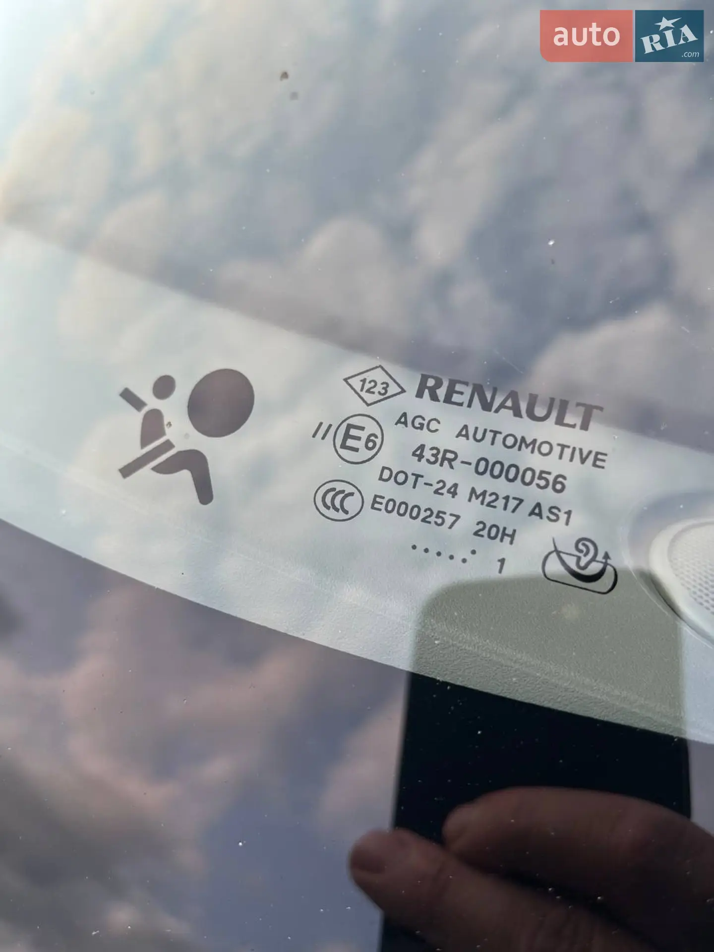 2011 Renault Scenic - мініатюра 16