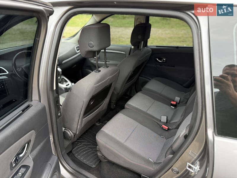 Минивэн Renault Grand Scenic 2013 в Снятине фото 10 Минивэн Renault Grand Scenic 2013 в Снятине