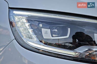 Минивэн Renault Grand Scenic 2019 в 