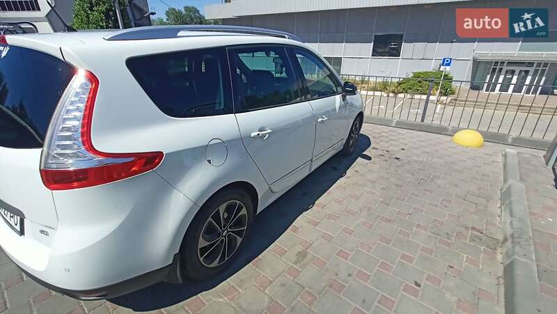 Минивэн Renault Grand Scenic 2016 в Запорожье