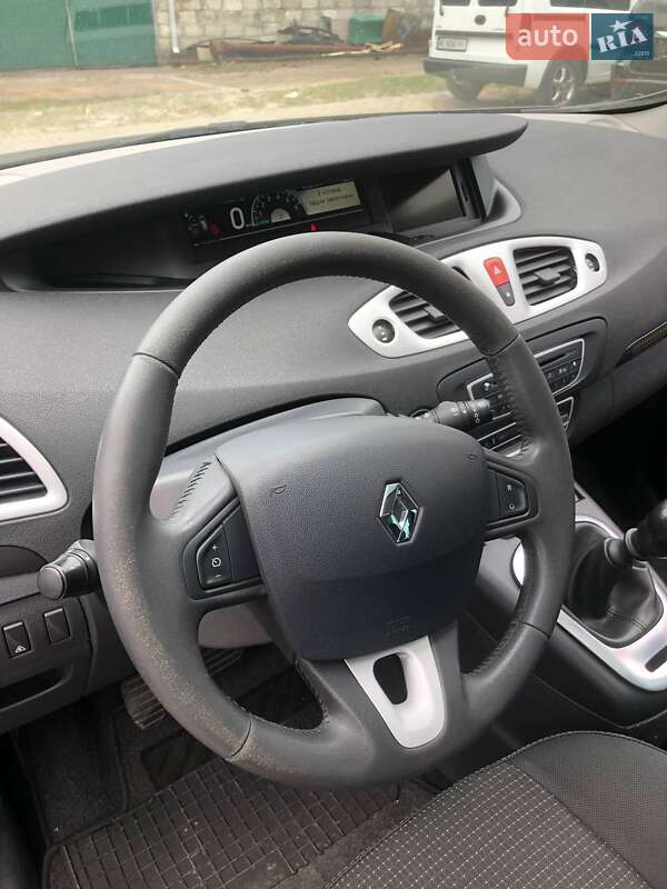 Минивэн Renault Grand Scenic 2011 в Ковеле