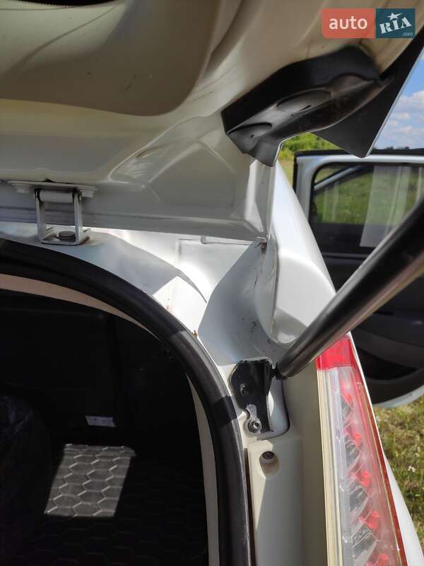 Минивэн Renault Grand Scenic 2013 в Ромнах