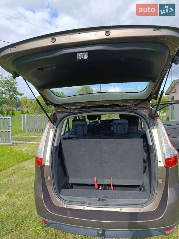 Минивэн Renault Grand Scenic 2010 в Каменке-Бугской