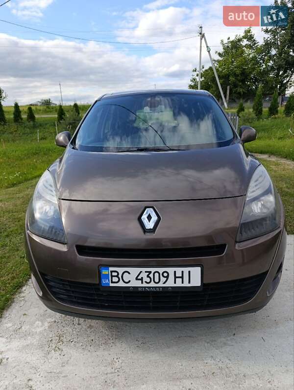 Минивэн Renault Grand Scenic 2010 в Каменке-Бугской