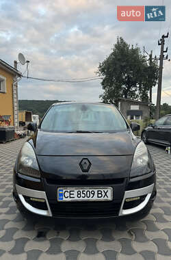 Минивэн Renault Grand Scenic 2010 в 