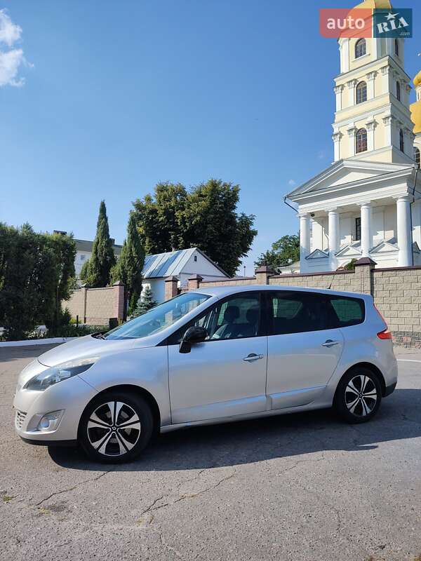 Минивэн Renault Grand Scenic 2010 в Белой Церкви