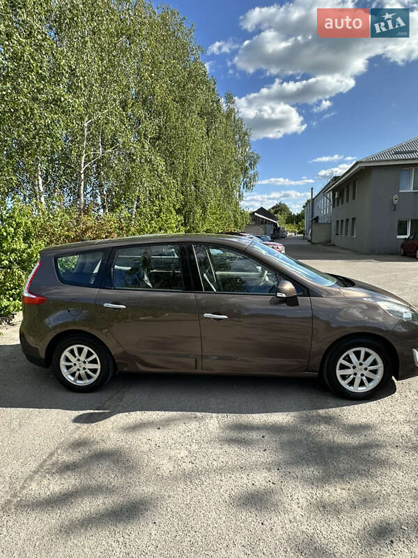 Минивэн Renault Grand Scenic 2009 в Ровно