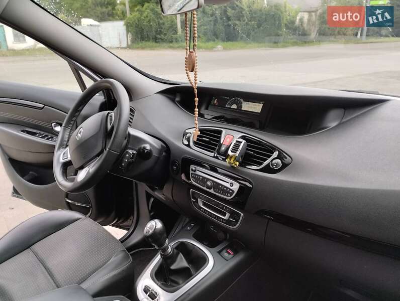 Минивэн Renault Grand Scenic 2011 в Стрые фото 25 Минивэн Renault Grand Scenic 2011 в Стрые