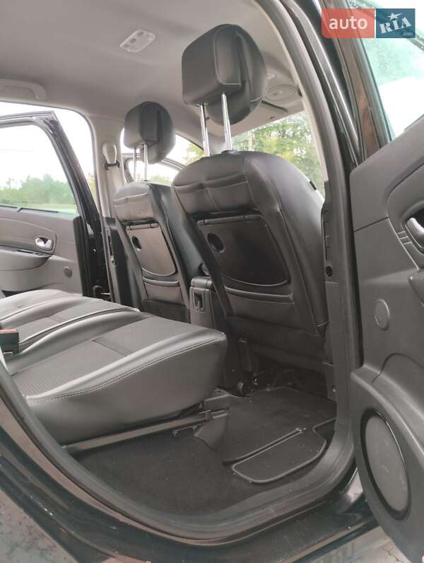 Минивэн Renault Grand Scenic 2011 в Стрые фото 34 Минивэн Renault Grand Scenic 2011 в Стрые