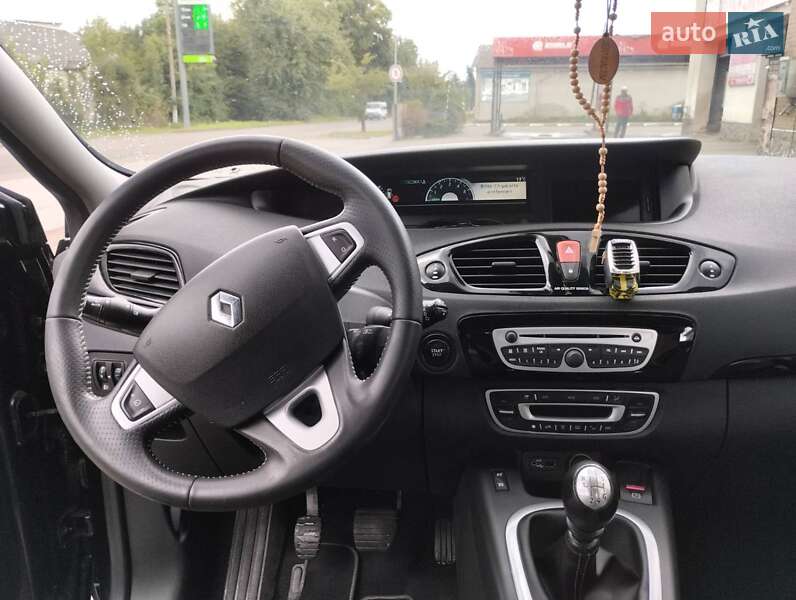 Минивэн Renault Grand Scenic 2011 в Стрые фото 33 Минивэн Renault Grand Scenic 2011 в Стрые