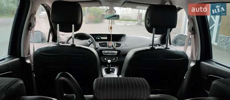 Минивэн Renault Grand Scenic 2011 в Стрые фото 47 Минивэн Renault Grand Scenic 2011 в Стрые