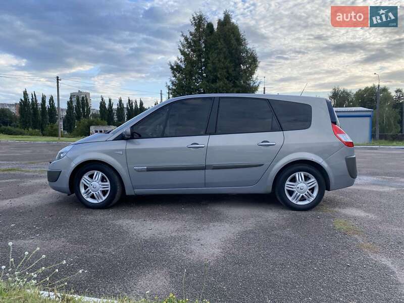Минивэн Renault Grand Scenic 2005 в Ровно