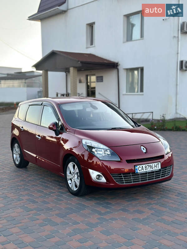 Renault Grand Scenic 2010
