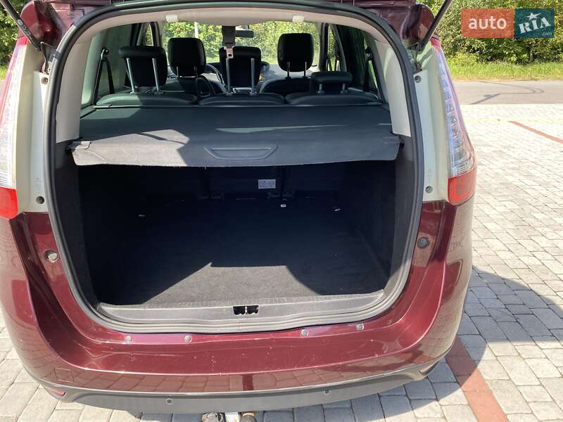 Минивэн Renault Grand Scenic 2013 в Староконстантинове